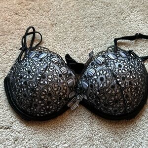 Victoria’s Secret sexy little things lace bra 34D push-up bra